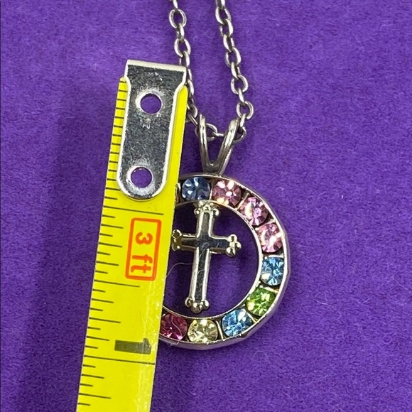 💛 Silver Multicolor Cross Pendant Necklace - Picture 4 of 6